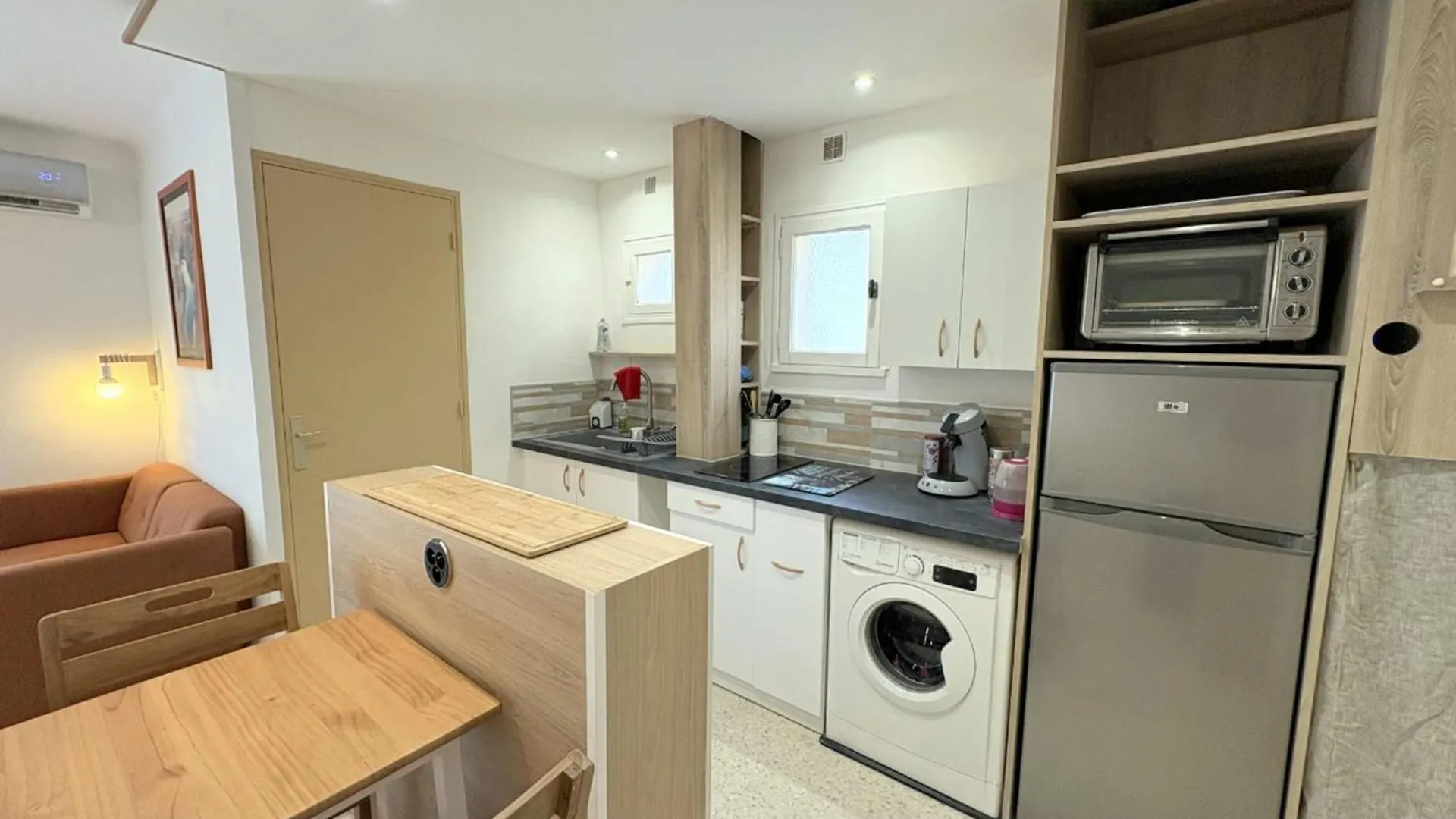 1 Bedroom Apartment - Near The Beach Six-Fours-les-Plages France